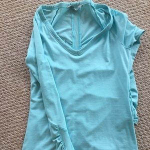 Athleta V neck Long Sleeve Ruched Sleeves and Back Top, in baby Blue